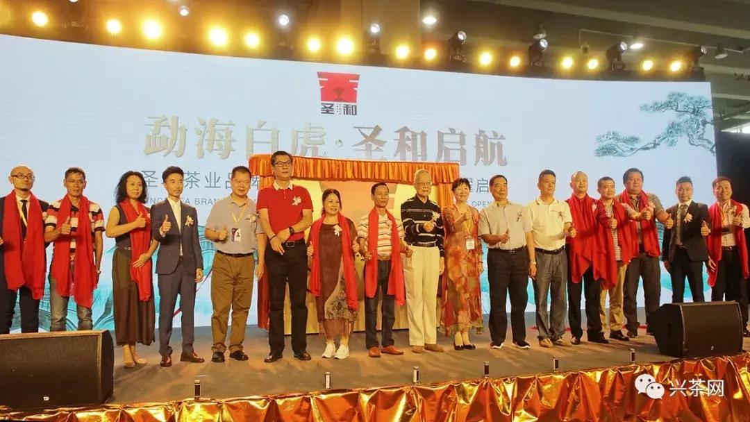 贵人指点，一板三眼，表面難看心如何打一准确生肖的警惕虚假宣传-全面释义、实时解答解释落实